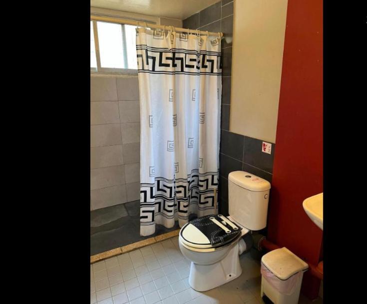 לרנקה Noer Hostel מראה חיצוני תמונה